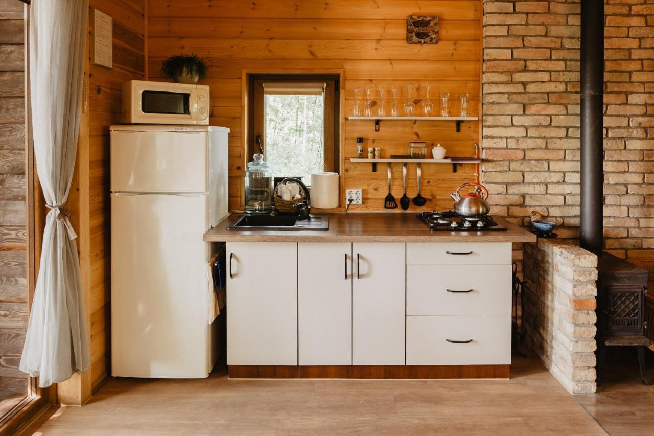 Berzu Namelis - Birch Cabin Kutsyuny Exteriör bild